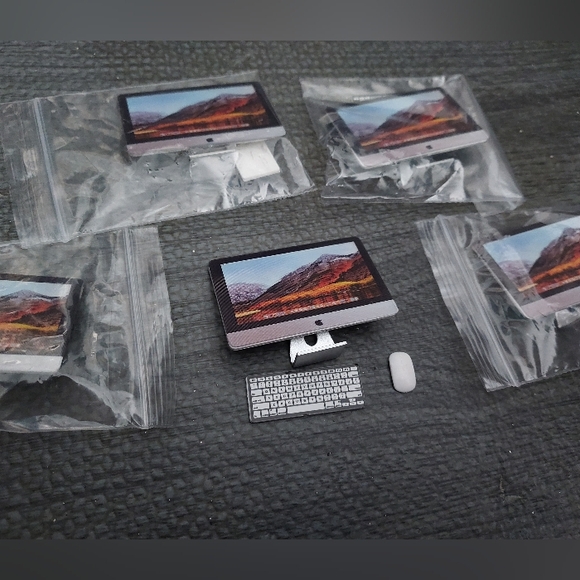 Sold- 5 Miniature Computer - Picture 5 of 5